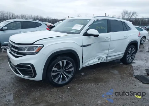 2021 Volkswagen Atlas Cross Sport 3.6L V6 Sel Premium R-Line z USA, uszkodzony, nr VIN 1V2FE2CA6MC241043